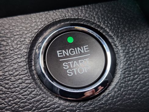 Used 2022 Ford F350 Platinum AWD/4WD image 21