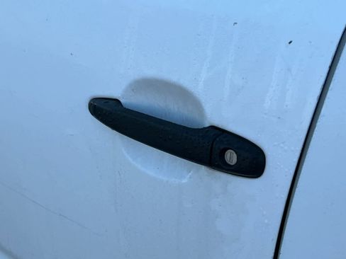 Used 2015 Toyota Tacoma PreRunner image 19