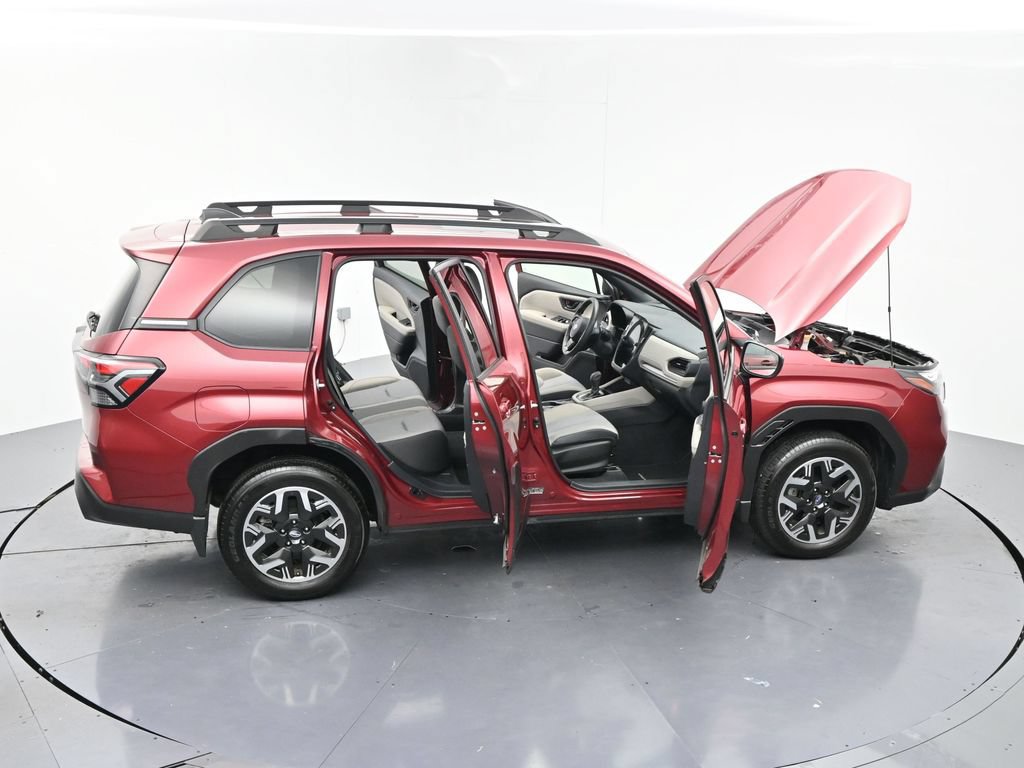 Used 2025 Subaru Forester Premium w/ Convenience Package #2 AWD/4WD image 25