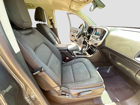 Used 2017 GMC Canyon SLE w/ SLE Convenience Package AWD/4WD image 29
