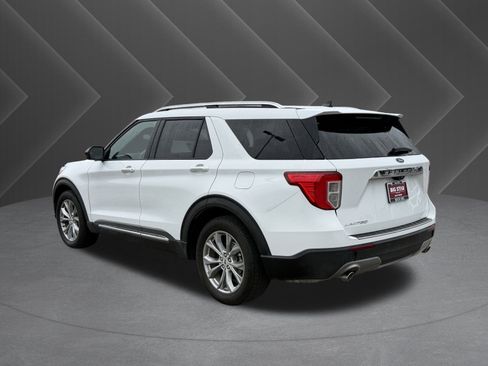 Used 2023 Ford Explorer Limited image 5