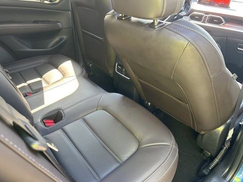 Used 2024 MAZDA CX-5 Signature image 11