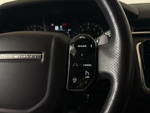 Used 2019 Land Rover Range Rover Velar S image 33
