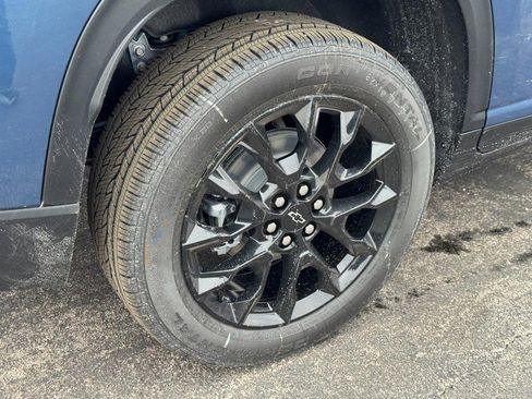 New 2026 Chevrolet Traverse LT w/ Midnight/Sport Edition image 4