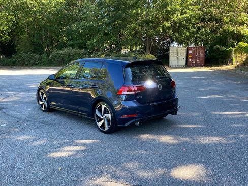 Used 2018 Volkswagen GTI SE FWD image 7