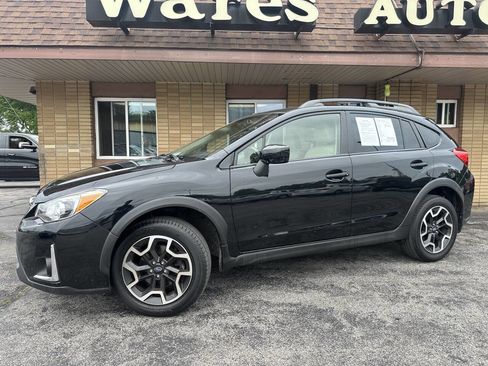 Used 2017 Subaru Crosstrek 2.0i Premium image 1