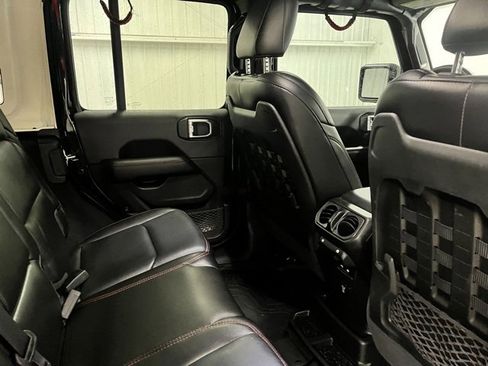 Used 2020 Jeep Wrangler Unlimited Rubicon image 16