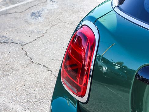 Used 2023 MINI Cooper S image 7