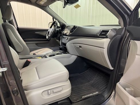 Used 2023 Honda Ridgeline RTL-E image 31