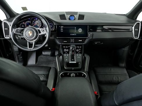 Certified 2023 Porsche Cayenne image 20