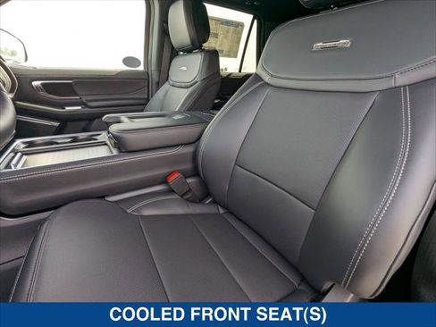 New 2026 Ford Expedition Max Platinum w/ Stealth Appearance Package AWD/4WD image 17