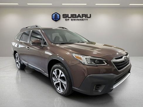 Used 2022 Subaru Outback Limited image 7