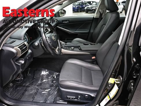 Used 2016 Lexus IS 300 AWD w/ Navigation System Package image 14