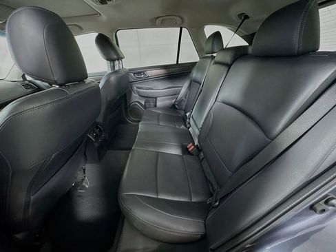 Used 2016 Subaru Outback 2.5i Limited image 29