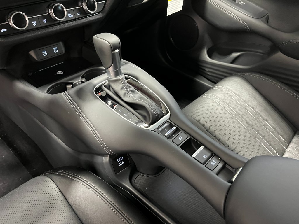 New 2027 Honda HR-V EX-L image 16