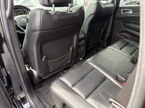 Used 2020 Jeep Grand Cherokee Limited AWD/4WD image 17