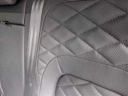 Used 2022 Jaguar F-PACE S image 16