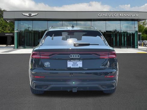 Used 2023 Audi Q8 Prestige AWD/4WD image 7