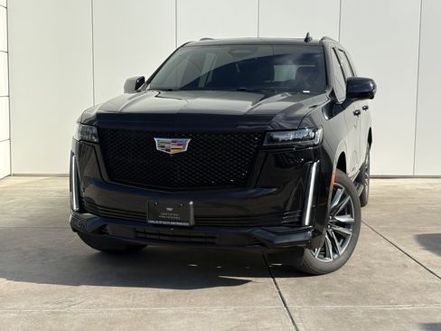 Used 2024 Cadillac Escalade Sport image 1