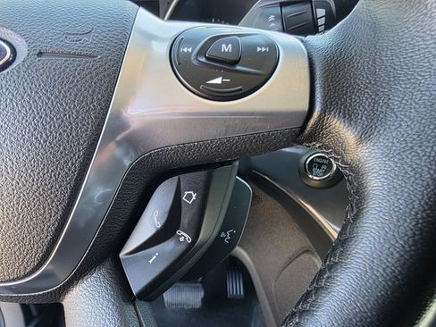 Used 2013 Ford Escape Titanium w/ Class II Trailer Tow Pkg AWD/4WD image 24