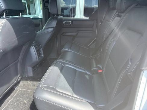 Used 2025 Ford Bronco Outer Banks AWD/4WD image 4