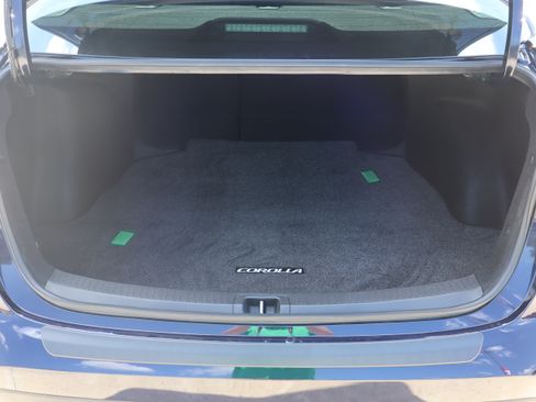 Used 2023 Toyota Corolla LE w/ Carpet Mat Package (TMS) FWD image 21