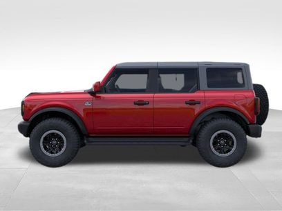 New 2026 Ford Bronco Outer Banks w/ Sasquatch Package
