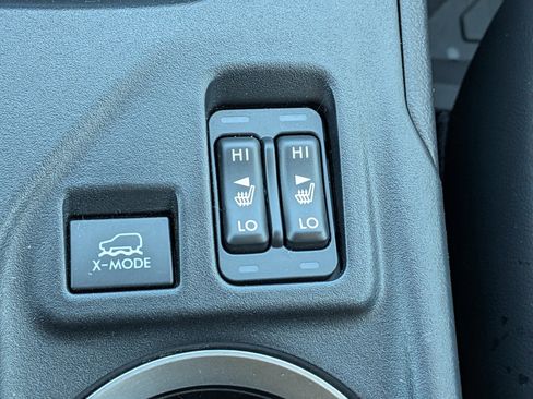 Certified 2021 Subaru Crosstrek 2.5i Limited w/ Moonroof Package 2 image 23