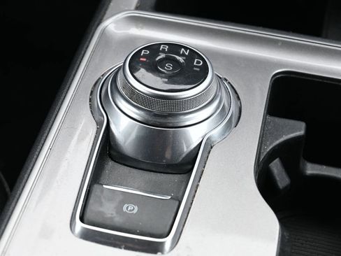 Used 2023 Ford Edge SEL image 33