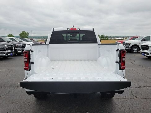 New 2026 RAM 1500 Express AWD/4WD image 8