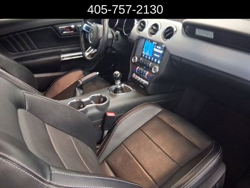 Used 2017 Ford Mustang GT Premium w/ Equipment Group 401A image 5