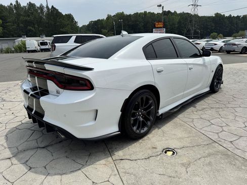 Used 2021 Dodge Charger Scat Pack RWD image 13