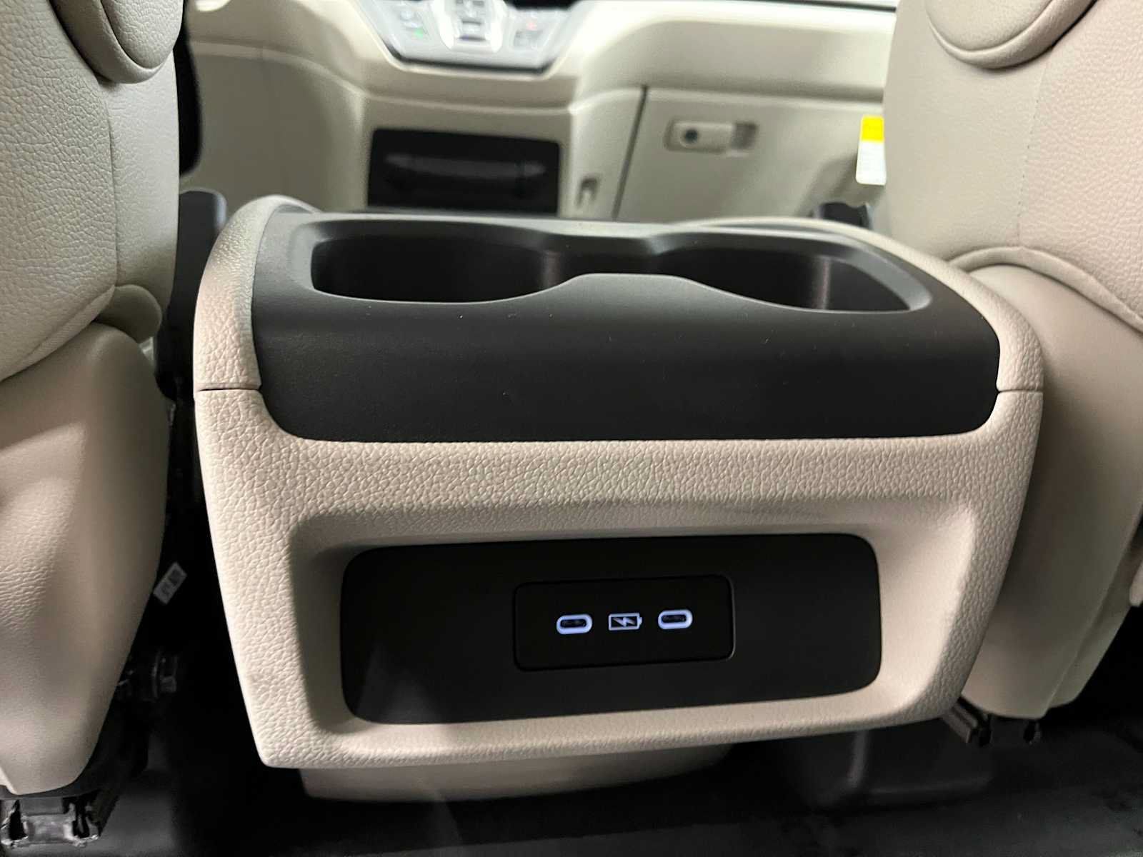 New 2027 Honda Odyssey EX-L image 24