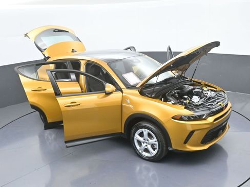 Used 2024 Dodge Hornet GT image 69