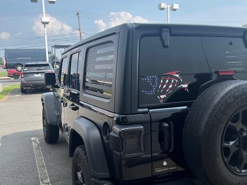 Used 2020 Jeep Wrangler Unlimited Sport AWD/4WD image 3