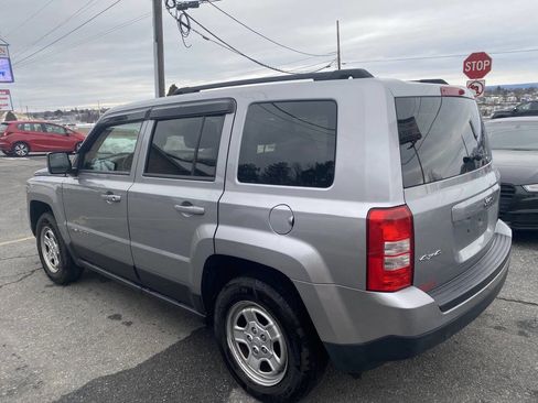 Used 2015 Jeep Patriot Sport w/ Power Value Group image 7