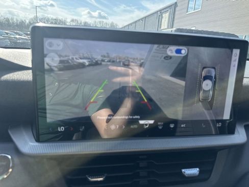 New 2026 Ford Explorer ST-Line image 23