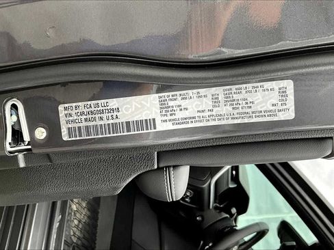 New 2025 Jeep Grand Cherokee L Limited w/ Luxury Tech Group II image 27