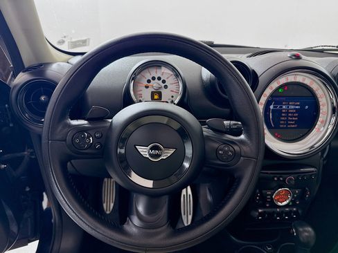 Used 2014 MINI Cooper Countryman S image 11