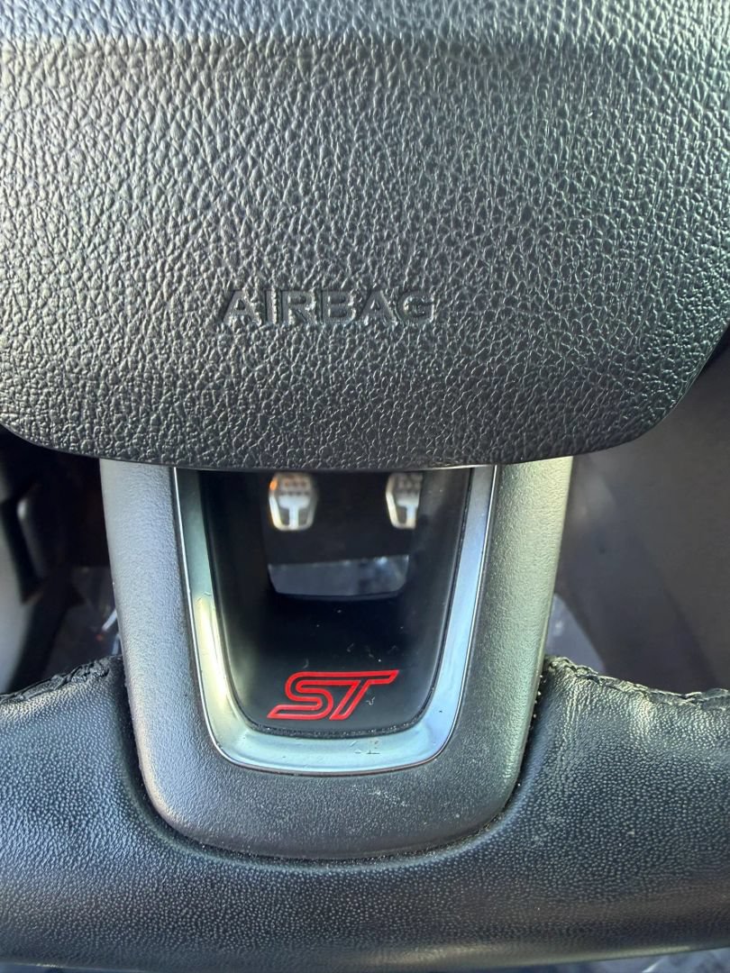 Used 2015 Ford Focus ST w/ Equipment Group 401A FWD image 40