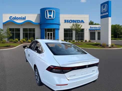 New 2025 Honda Accord EX-L image 4