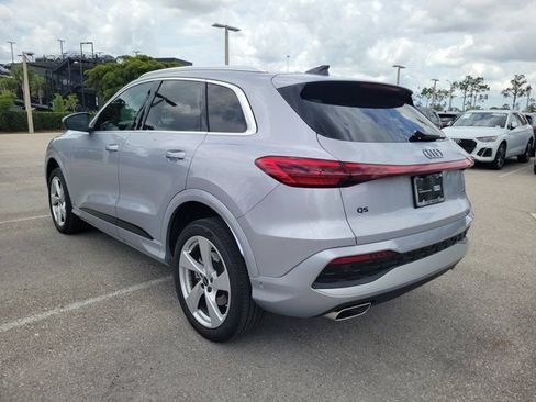 Certified 2025 Audi Q5 Premium w/ Premium Plus AWD/4WD image 5