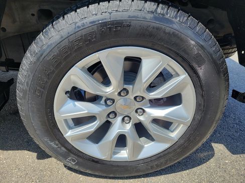 Used 2023 Chevrolet Silverado 1500 Custom RWD image 28