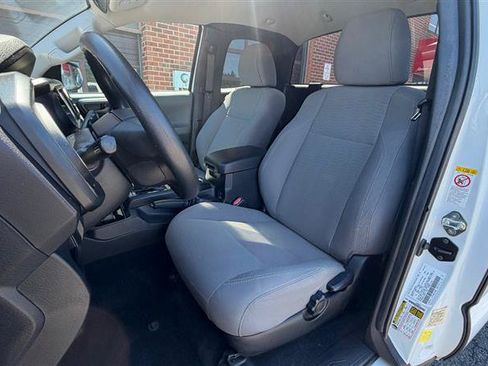Used 2019 Toyota Tacoma SR RWD image 16