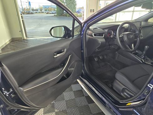 Used 2022 Toyota Corolla SE image 19