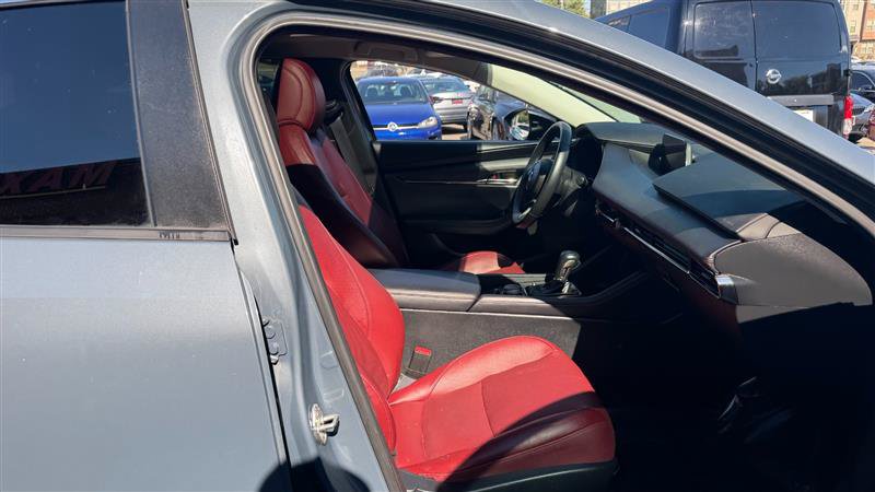 Used 2023 MAZDA MAZDA3 s FWD image 5