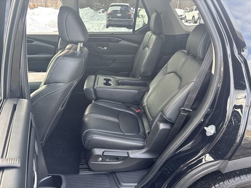 Certified 2023 Honda Pilot Touring image 30