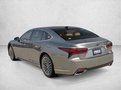 Used 2024 Lexus LS 500 AWD w/ Interior Upgrade Package image 8