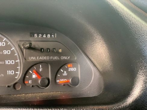 Used 1994 Chevrolet Camaro Z28 RWD image 24