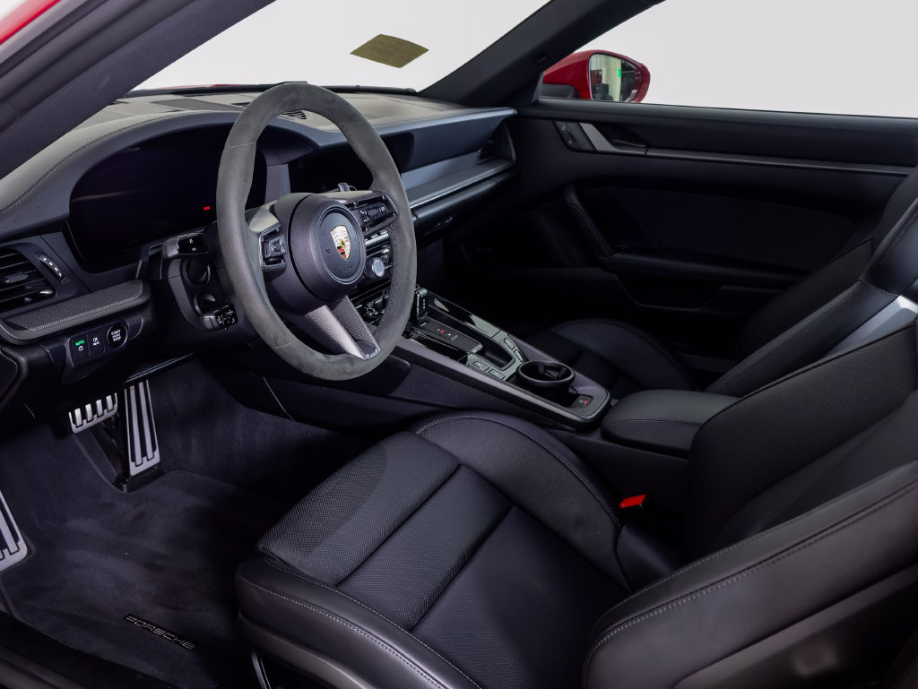 Certified 2025 Porsche 911 Carrera S RWD image 4